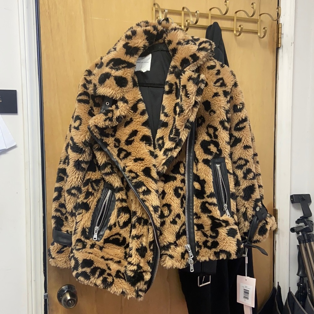 Avec Le Filles Leopard Jacket brand new never worn size XS